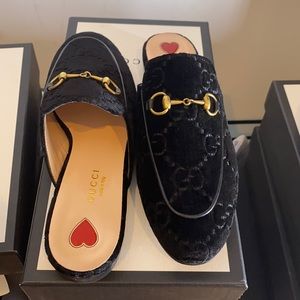 Gucci PRINCETOWN Velvet Logo Mule Black 36
